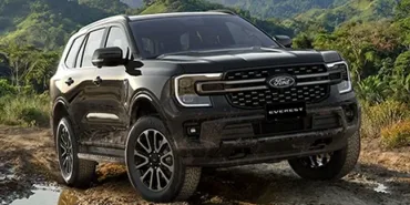 Ford Everest Platinum 2.0L AT 4x4