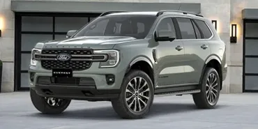 Ford Everest Platinum+ 2.3L AT 4x4