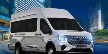 Ford Transit Premium+ 18 chỗ